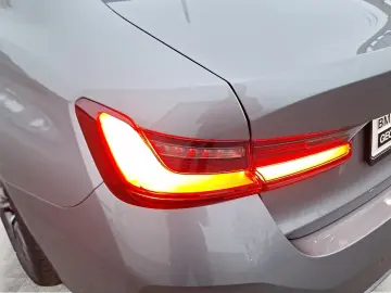 BMW 320i Limousine Harman K LiveCockpitProf Kamera