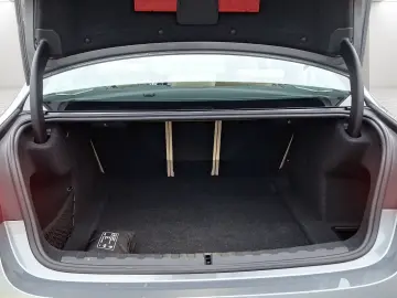 BMW 320i Limousine Harman K LiveCockpitProf Kamera