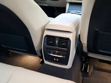 BMW 320i Limousine Harman K LiveCockpitProf Kamera