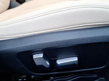 BMW 320i Limousine Harman K LiveCockpitProf Kamera