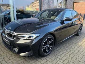BMW 320i lim M Sport ESSD h&k HUD CAM Alcant DA 18