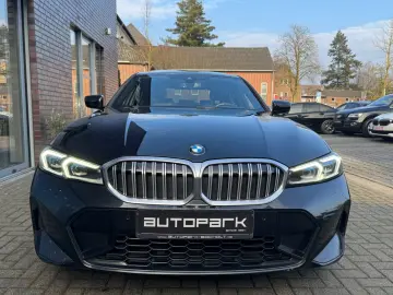 BMW 320i lim M Sport ESSD h&k HUD CAM Alcant DA 18