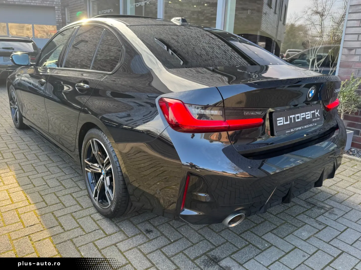 BMW 320i lim M Sport ESSD h&k HUD CAM Alcant DA 18