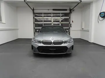 BMW 320 i M Sport