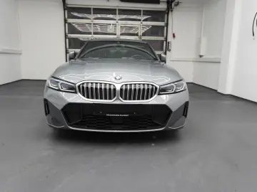 BMW 320 i M Sport