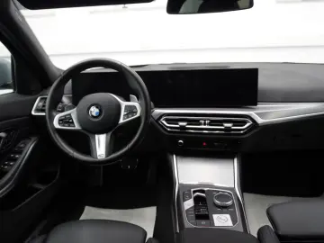 BMW 320 i M Sport