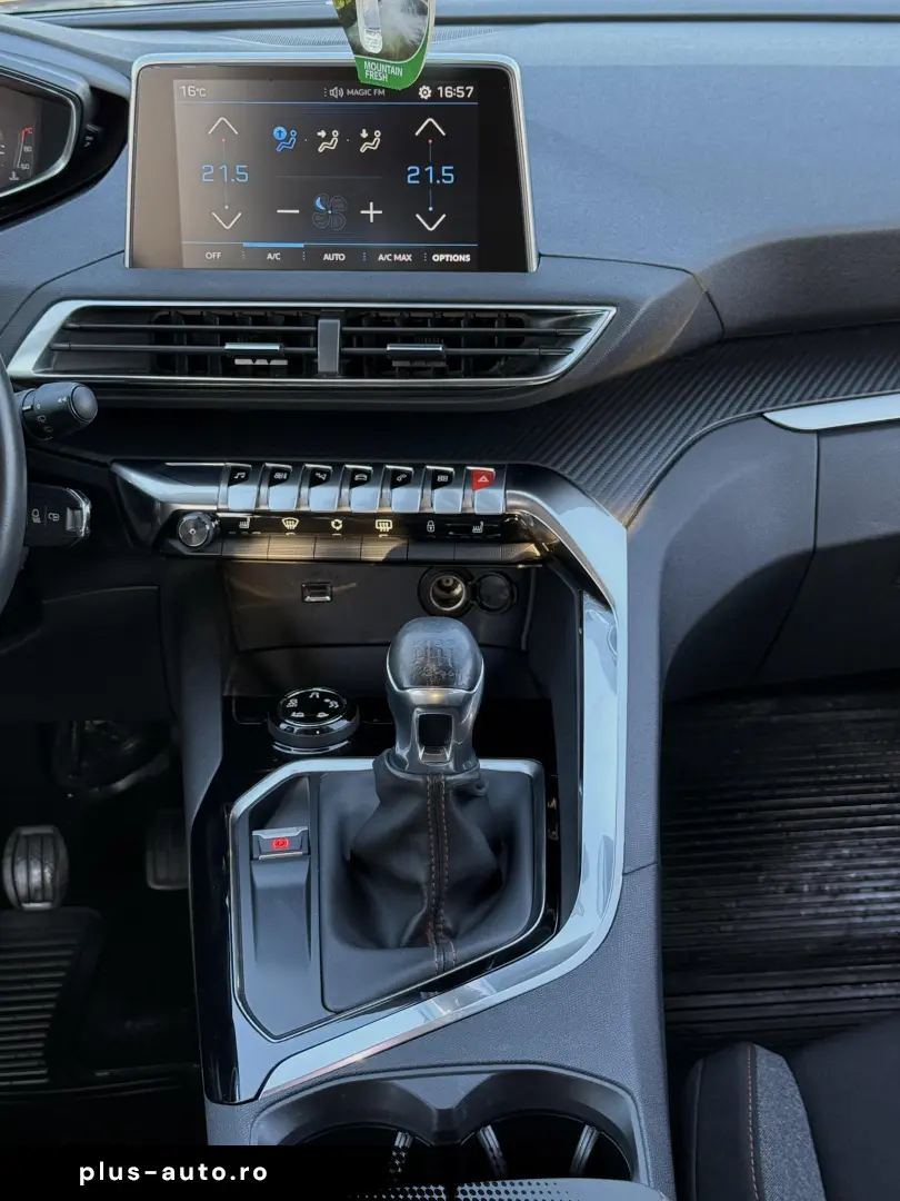 Peugeot 3008 1.6 BlueHDI S&S Allure