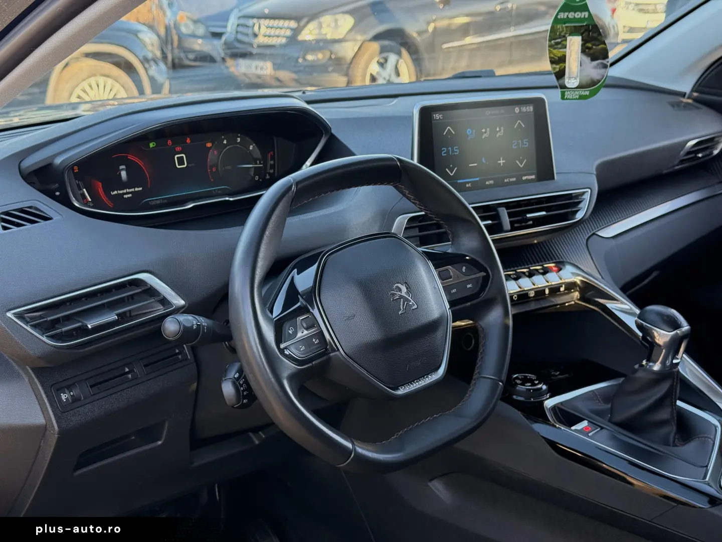 Peugeot 3008 1.6 BlueHDI S&S Allure