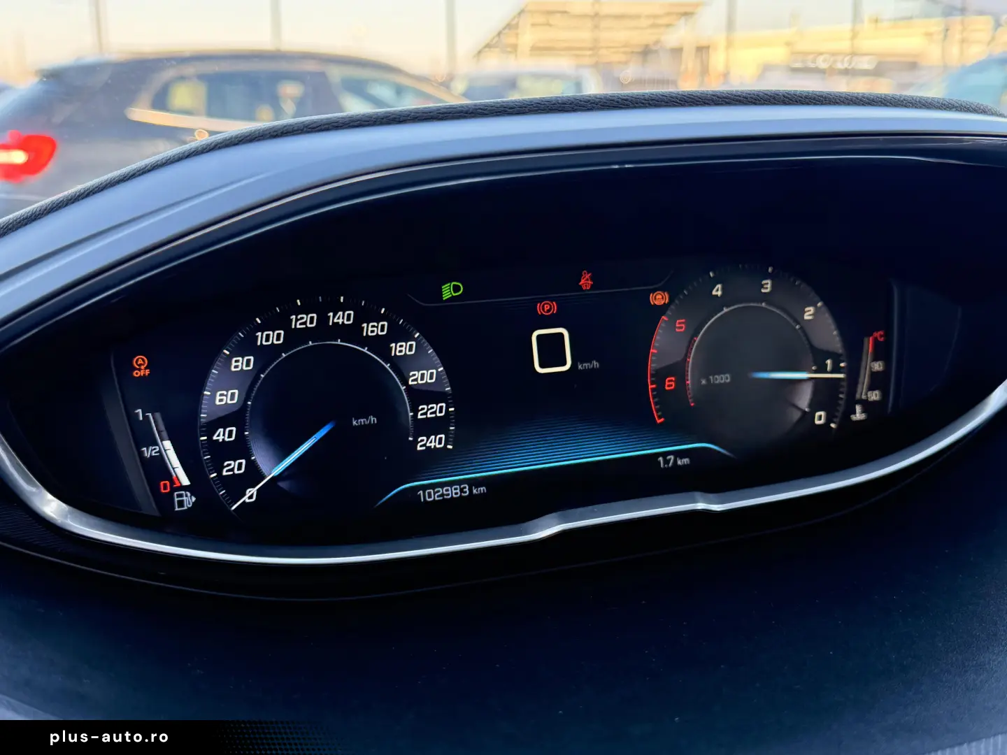 Peugeot 3008 1.6 BlueHDI S&S Allure