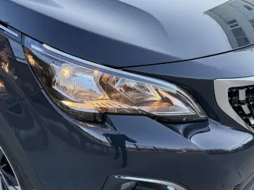 Peugeot 3008 1.6 BlueHDI S&S Allure