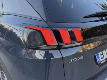 Peugeot 3008 1.6 BlueHDI S&S Allure