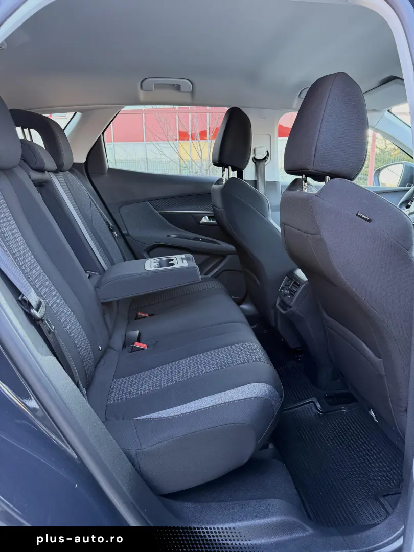 Peugeot 3008 1.6 BlueHDI S&S Allure