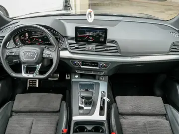 Audi Q5 2.0diesel 190 QUATTRO S LINE