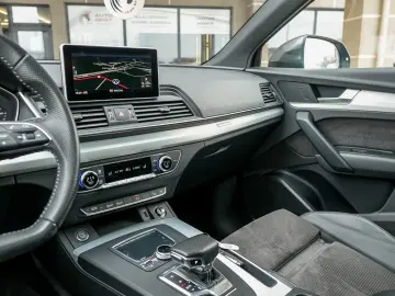 Audi Q5 2.0diesel 190 QUATTRO S LINE