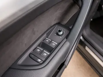 Audi Q5 2.0diesel 190 QUATTRO S LINE