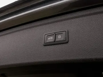 Audi Q5 2.0diesel 190 QUATTRO S LINE