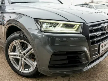 Audi Q5 2.0diesel 190 QUATTRO S LINE