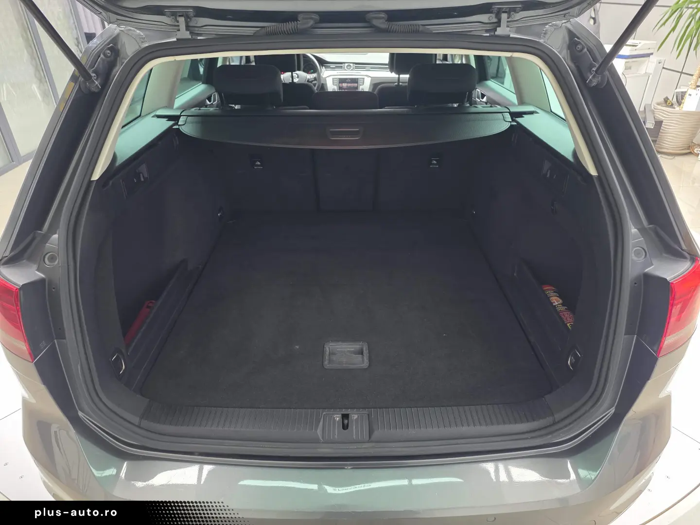 Volkswagen Passat 1.6TDI   Automat   Euro 6