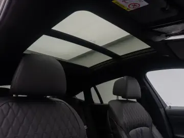 BMW X6 xD40d M Sport Individual Panorama H K HUD AHK