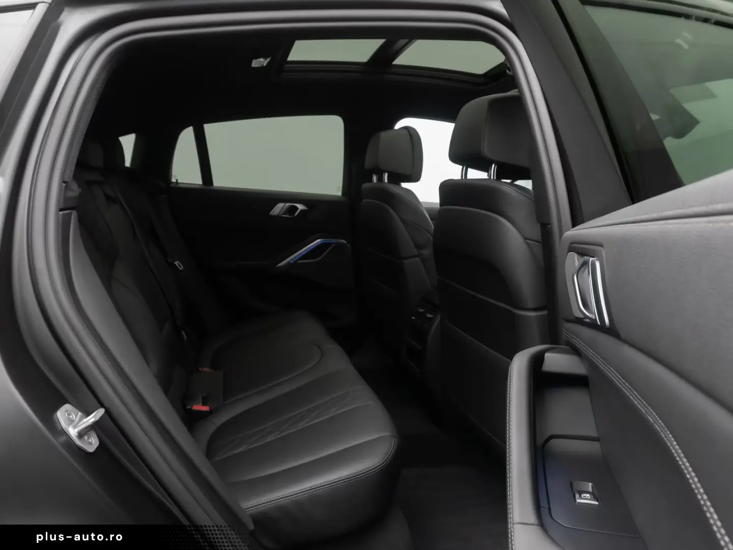 BMW X6 xD40d M Sport Individual Panorama H K HUD AHK