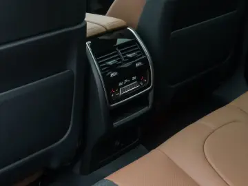 BMW X6 M Competition DAB Massage 360  SoftClose