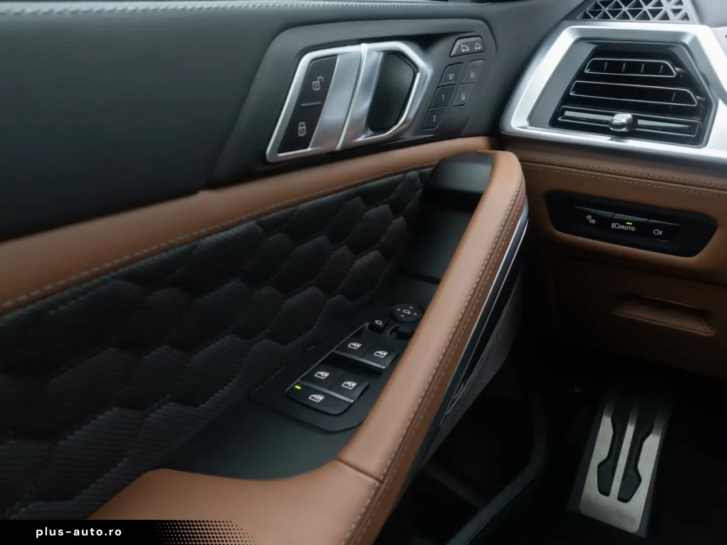 BMW X6 M Competition DAB Massage 360  SoftClose