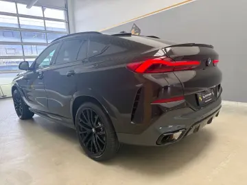 BMW X6 30 d xDrive M Sport Pano 22 Zoll AHK