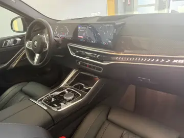 BMW X6 30 d xDrive M Sport Pano 22 Zoll AHK