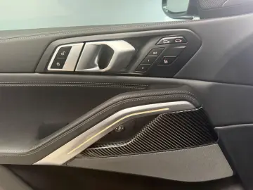 BMW X6 30 d xDrive M Sport Pano 22 Zoll AHK