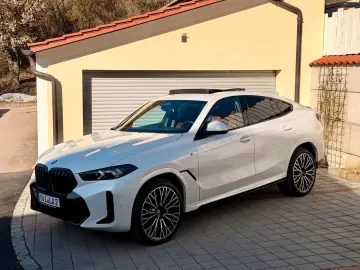 BMW X6 40d xDrive M Sport PANO GLOW MWST