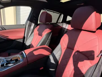 BMW X6 40d xDrive M Sport PANO GLOW MWST