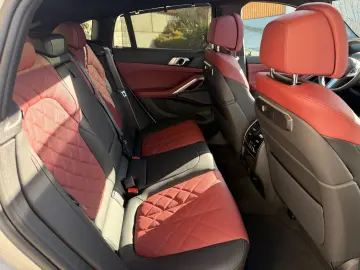 BMW X6 40d xDrive M Sport PANO GLOW MWST