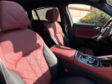 BMW X6 40d xDrive M Sport PANO GLOW MWST