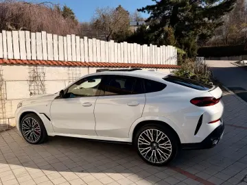 BMW X6 40d xDrive M Sport PANO GLOW MWST