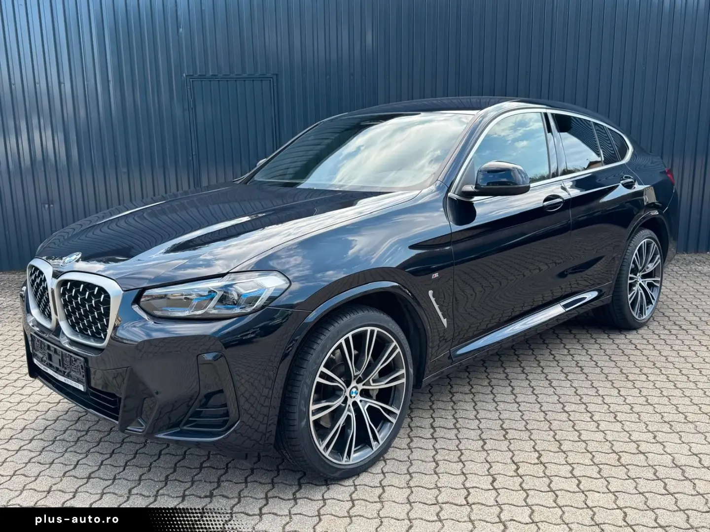 BMW X4 xDr 30d M SPORT  AHK HeadUp Laser 21 LM-Räder
