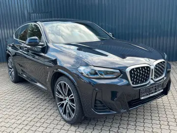 BMW X4 xDr 30d M SPORT  AHK HeadUp Laser 21 LM-Räder