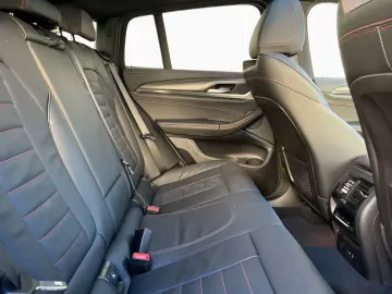 BMW X4 xDrive30d M Sport ACC HUD RFK Pano Laser AHK