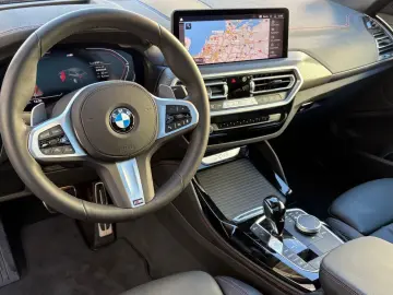 BMW X4 xDrive30d M Sport ACC HUD RFK Pano Laser AHK
