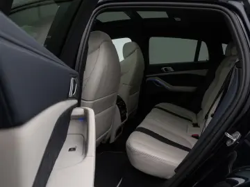 BMW X6 M Competition M Driver´s DisplKey Sky Lounge