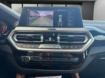 BMW X4 xDrive30d LED NAVI LEDER KAMERA HIFI 20  AHK