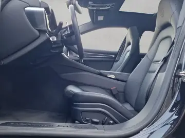 PORSCHE Panamera 4 E-Hybrid Platinum Edition 360 HuD 20