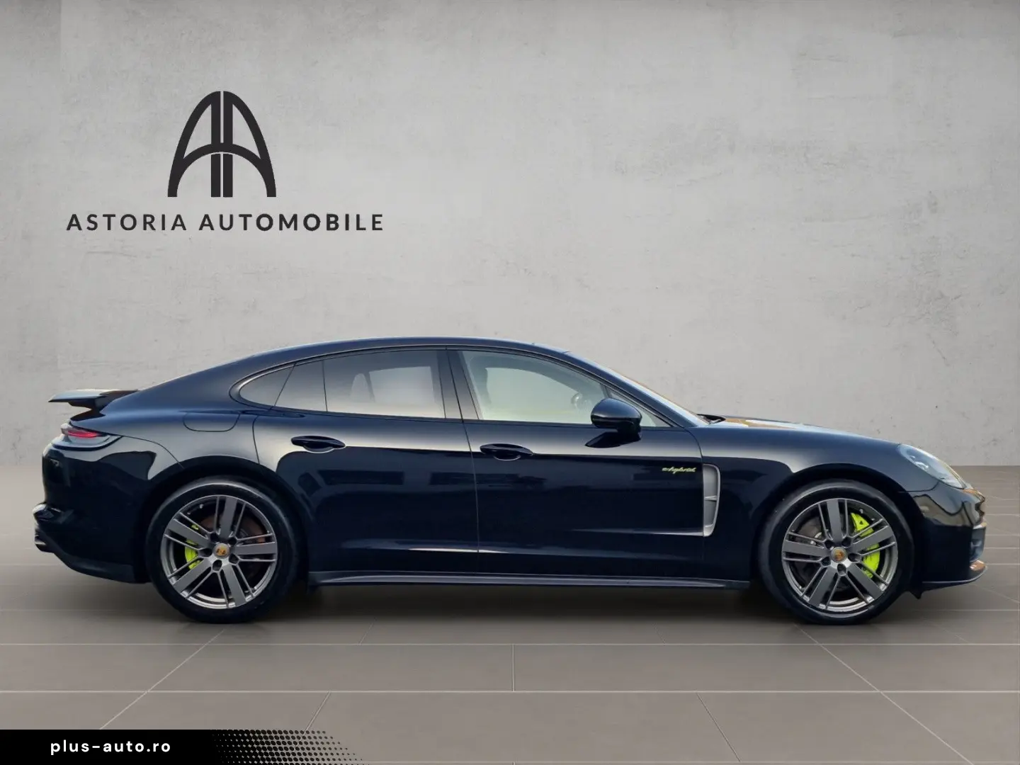 PORSCHE Panamera 4 E-Hybrid Platinum Edition 360 HuD 20