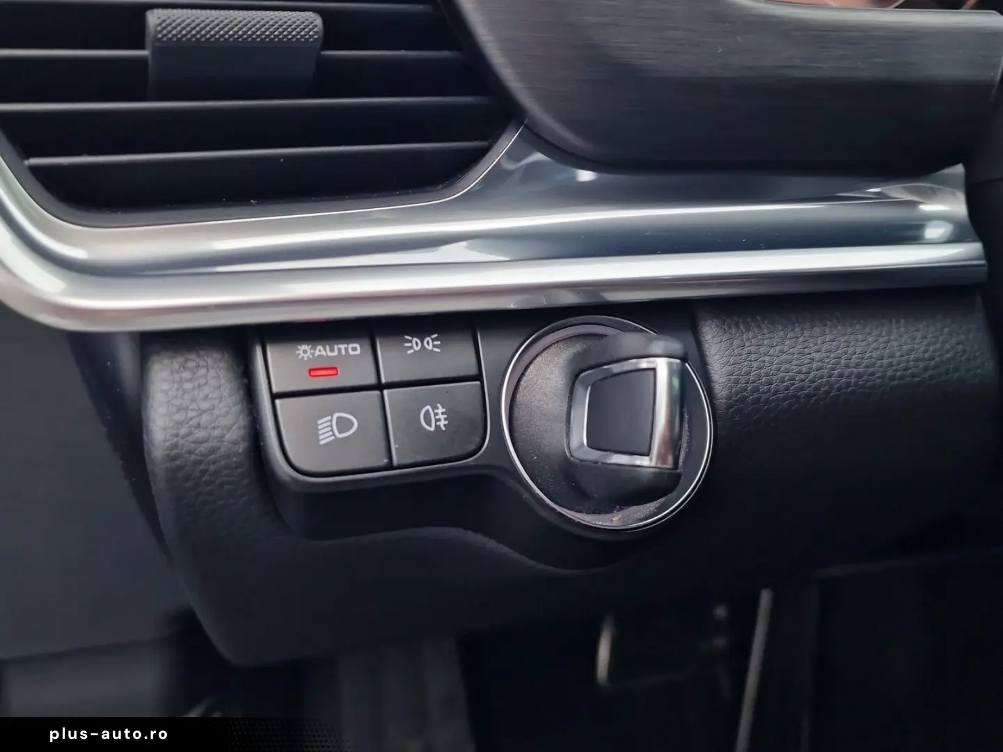 PORSCHE Panamera 4 E-Hybrid Platinum Edition 360 HuD 20