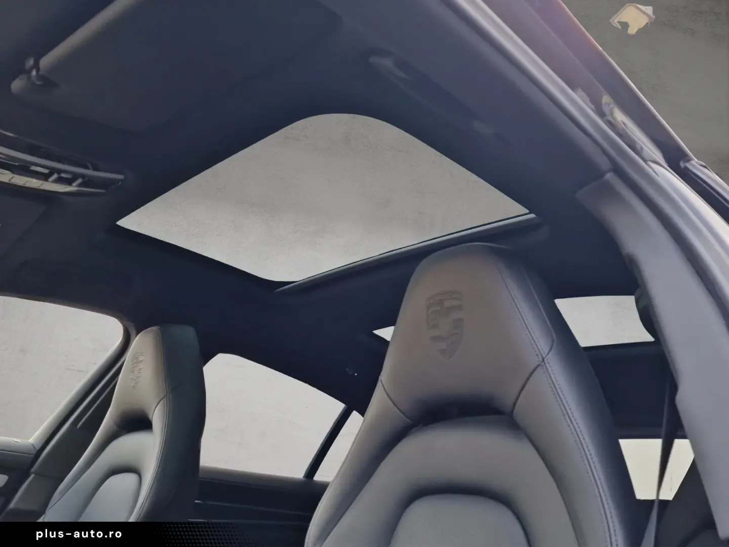 PORSCHE Panamera 4 E-Hybrid Platinum Edition 360 HuD 20