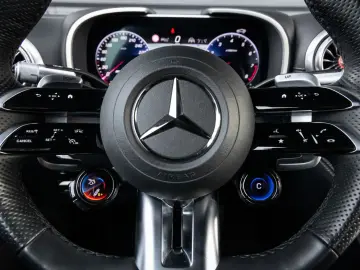 MERCEDES-BENZ SL 63 AMG Roadster 4MATIC  - Carbon