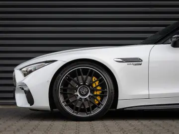 MERCEDES-BENZ SL 63 AMG Roadster 4MATIC  - Carbon