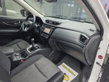 Nissan X-Trail 1.6 dCi   4x4   Euro 6