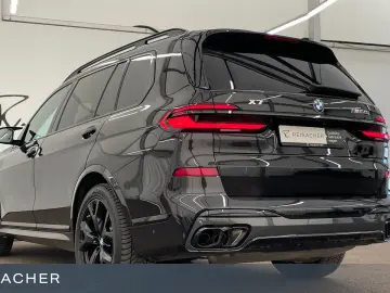 BMW X7 M60i xDrive A M-Sport PRO SkyLou DAProf Leder