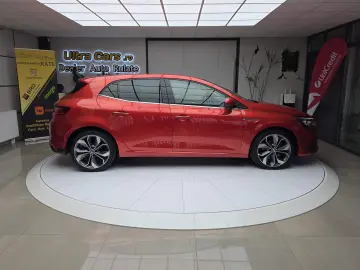 Renault Megane 1.6dCi  EURO 6   BOSE Edition