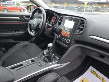 Renault Megane 1.6dCi  EURO 6   BOSE Edition